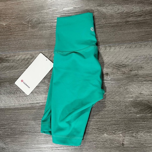 Lululemon Wunder Train High Rise Short 8" - Picture 4 of 6